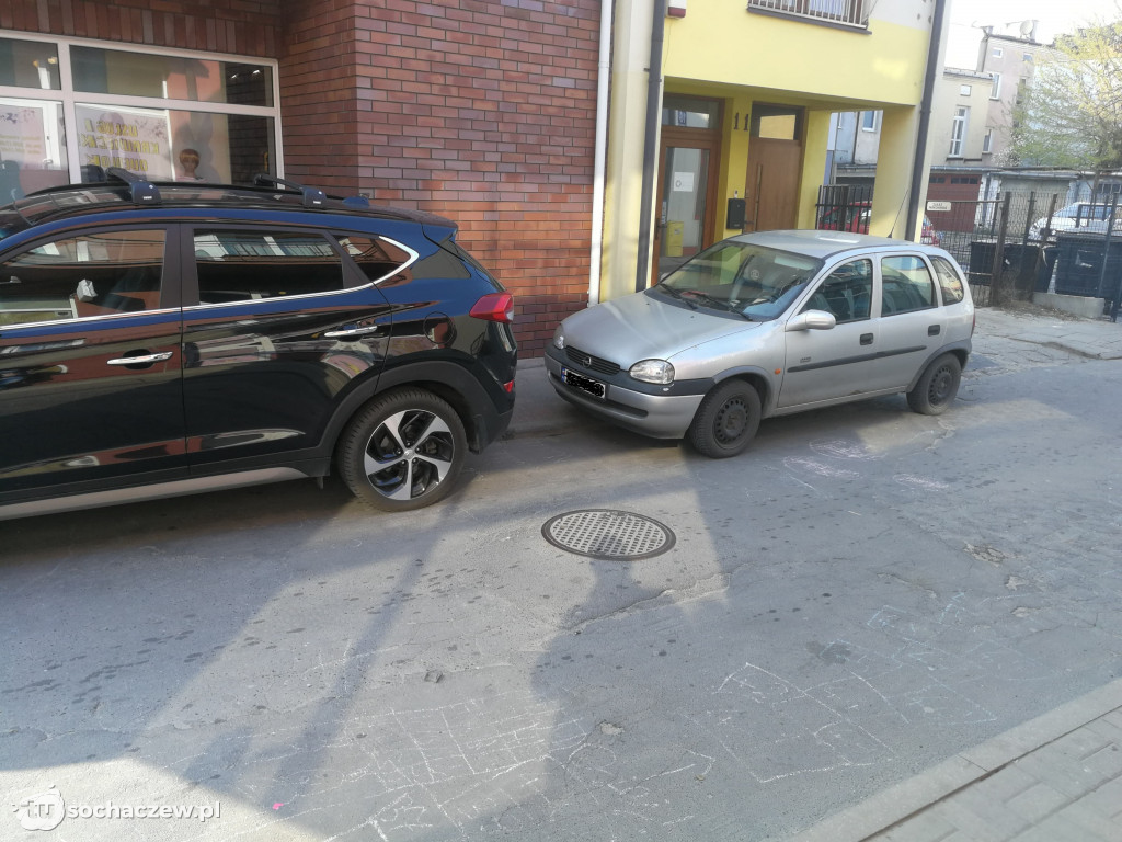 Parkowanie na Batorego.Interwencja
