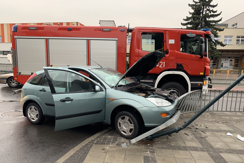 Zdarzenie aut na Staszica pod Czwórką