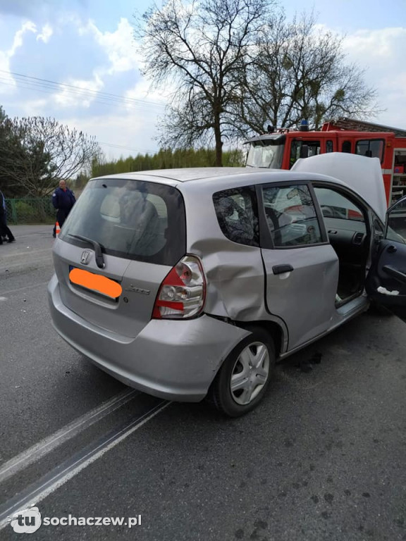 Zdarzenie drogowe w Woli Pasikońskiej