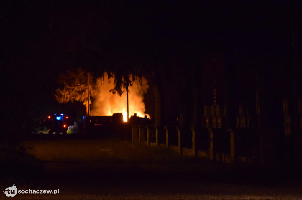 Pożar na cmentarzu w Giżycach