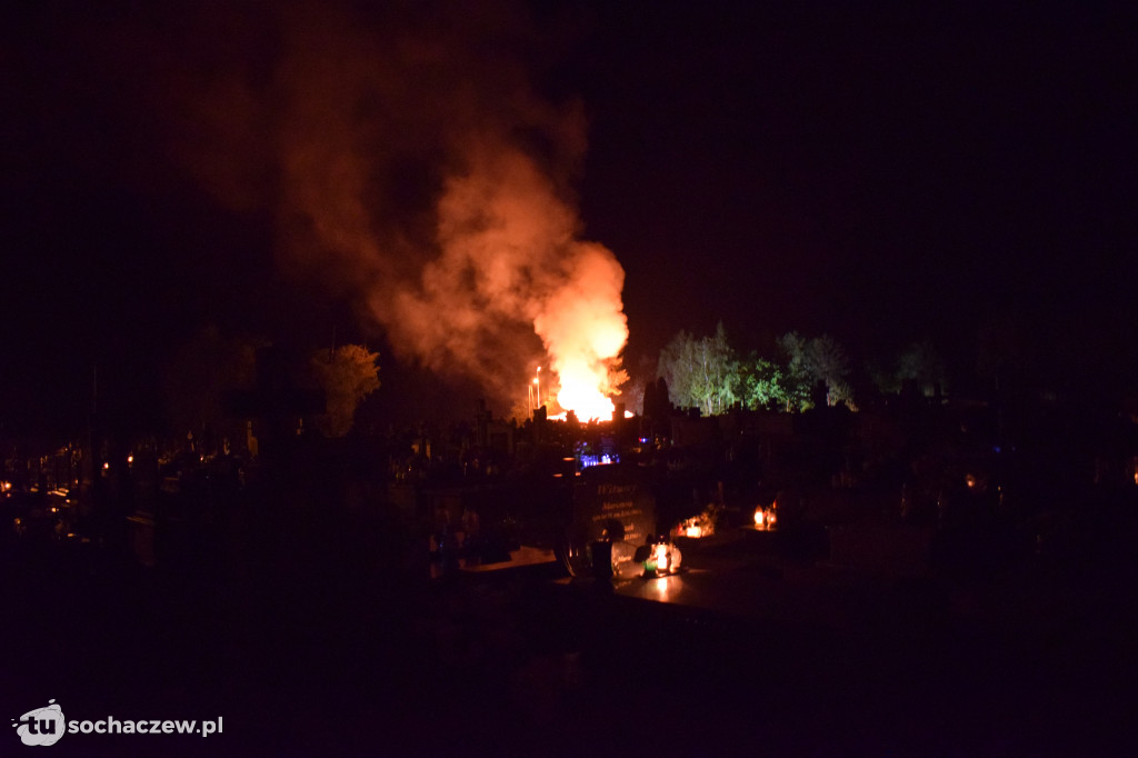 Pożar na cmentarzu w Giżycach