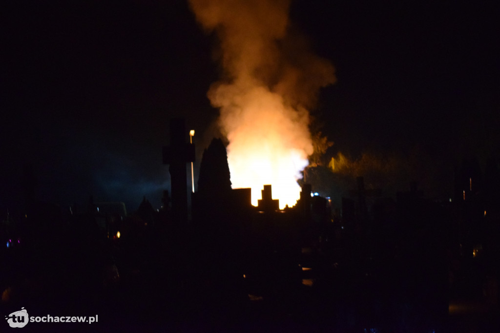 Pożar na cmentarzu w Giżycach