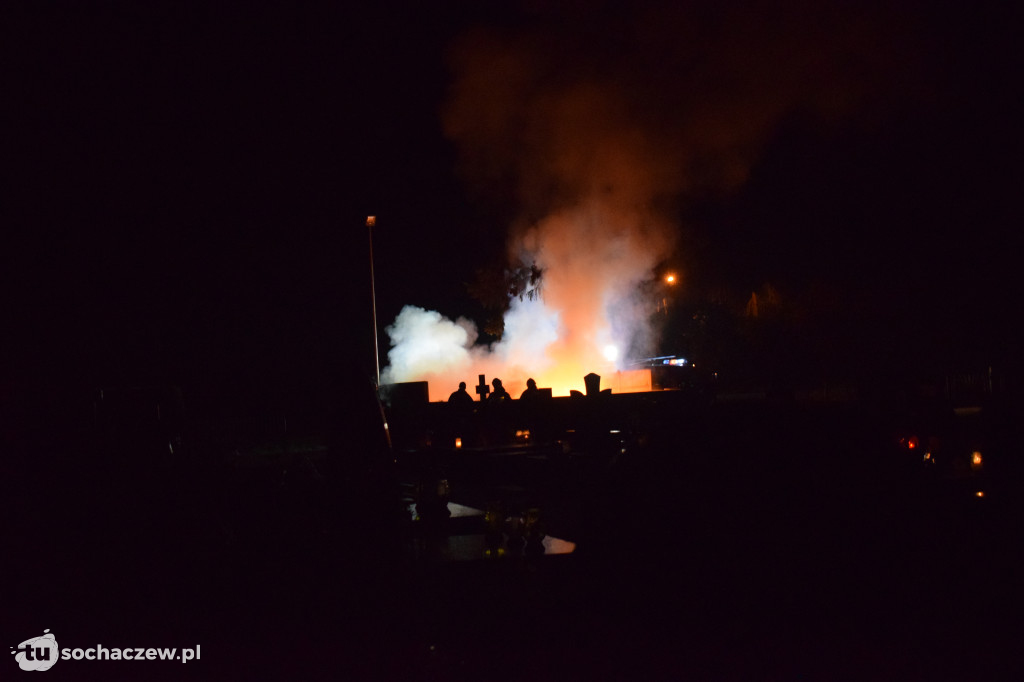 Pożar na cmentarzu w Giżycach