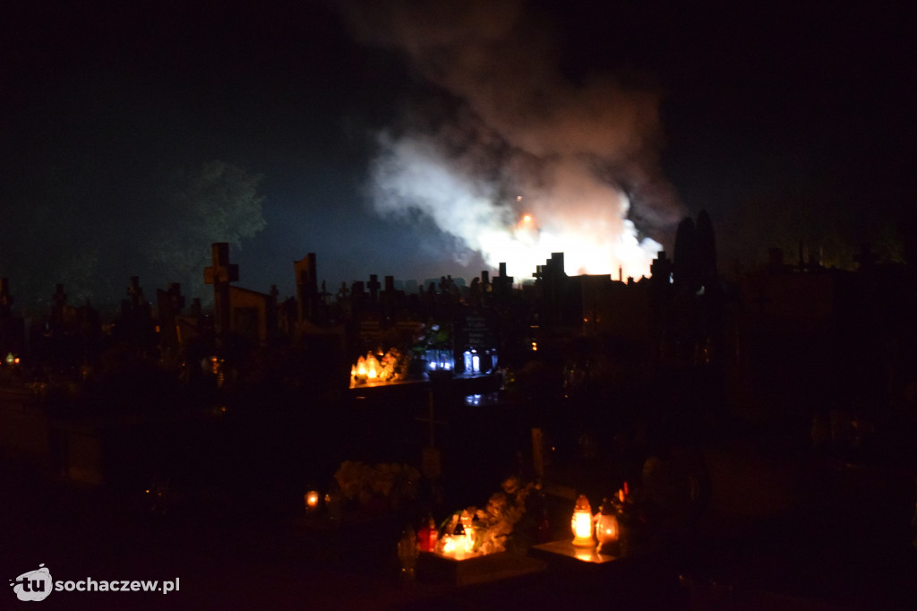 Pożar na cmentarzu w Giżycach