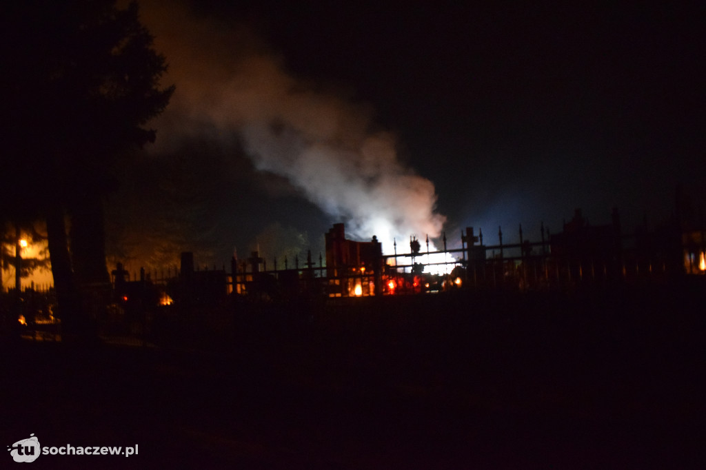 Pożar na cmentarzu w Giżycach