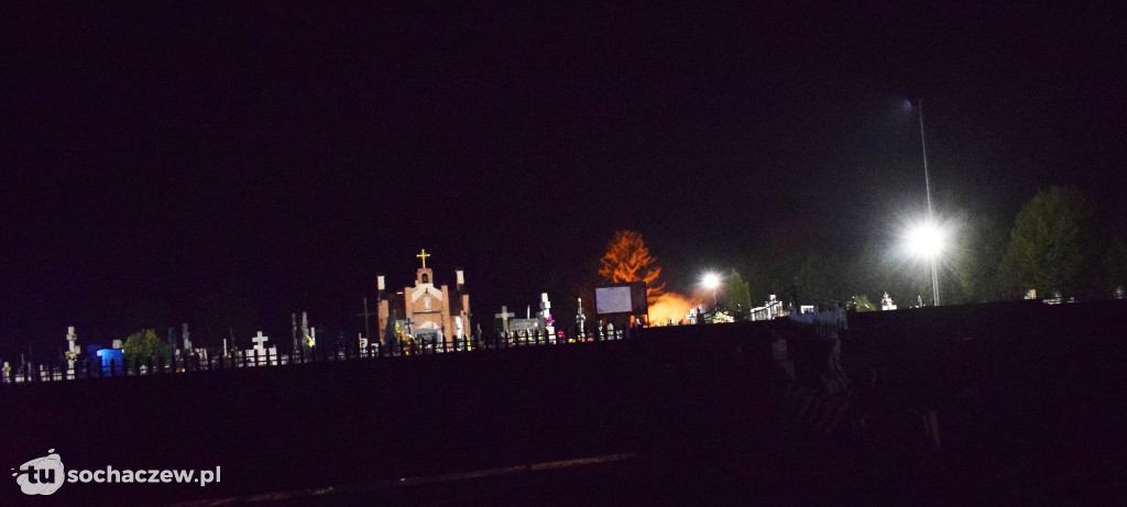 Na cmentarzu w Giżycach znów zapłonął ogień