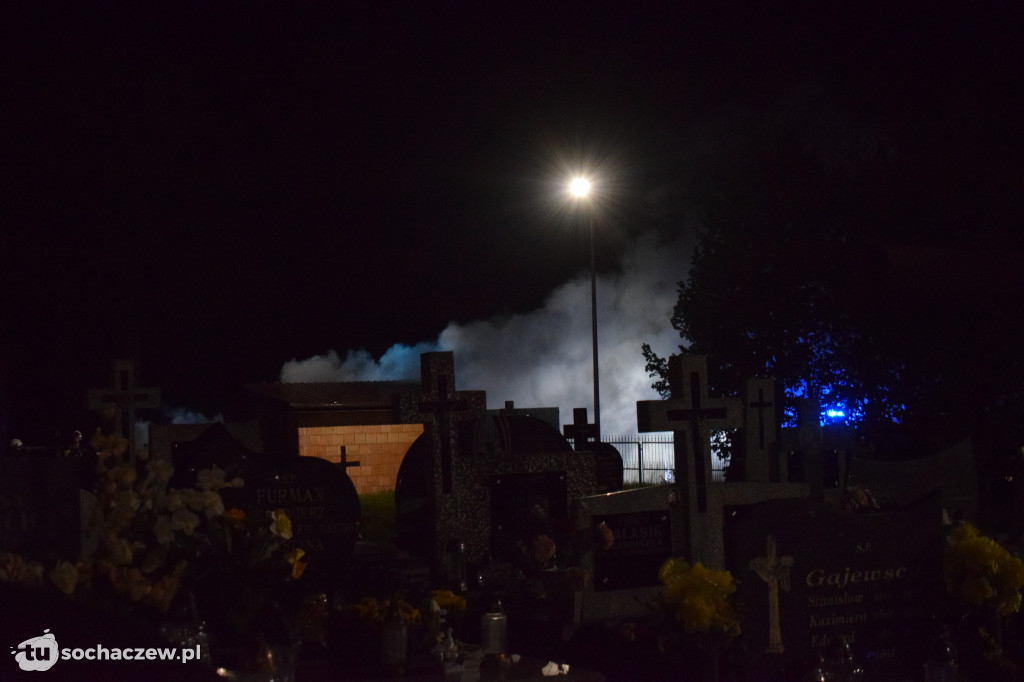 Na cmentarzu w Giżycach znów zapłonął ogień