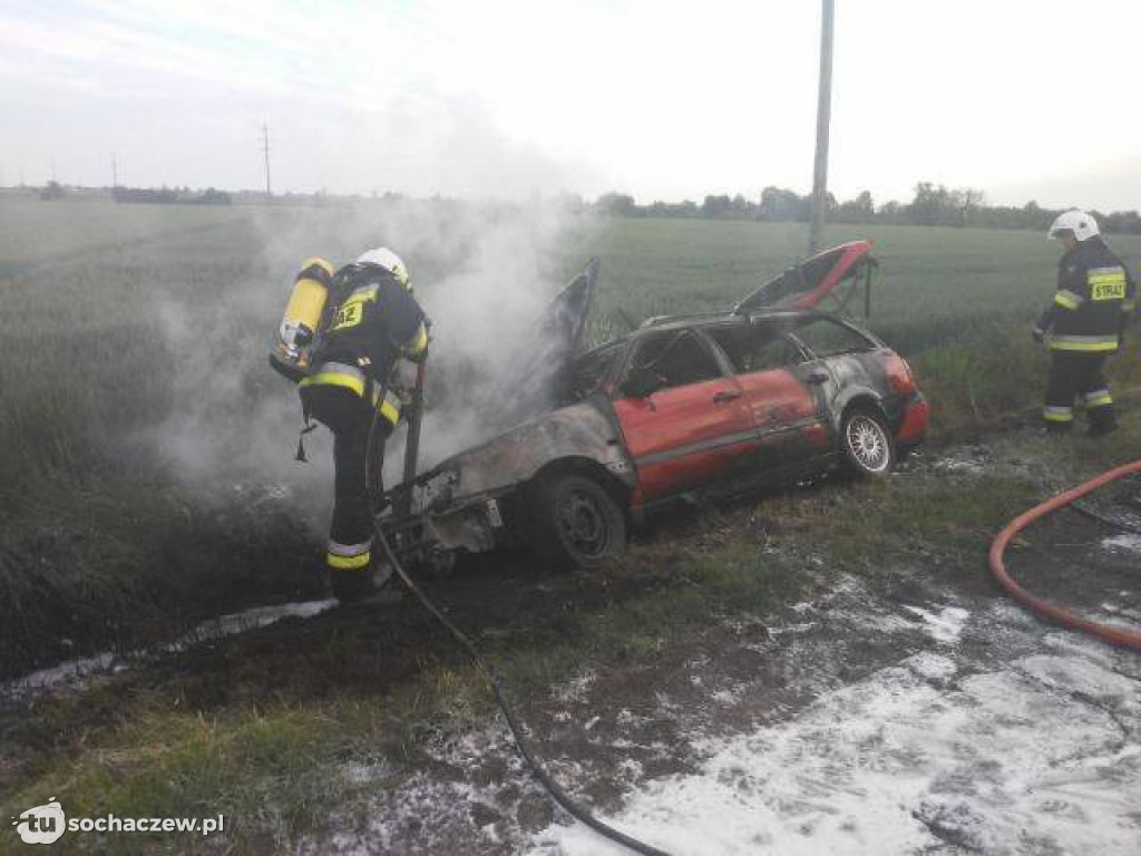 Pożar samochodu w Szymanowie