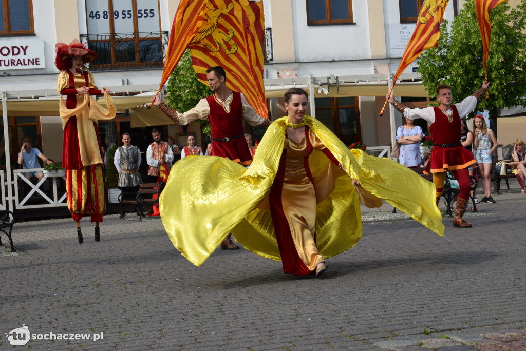 Festiwal Chorągwi na placu