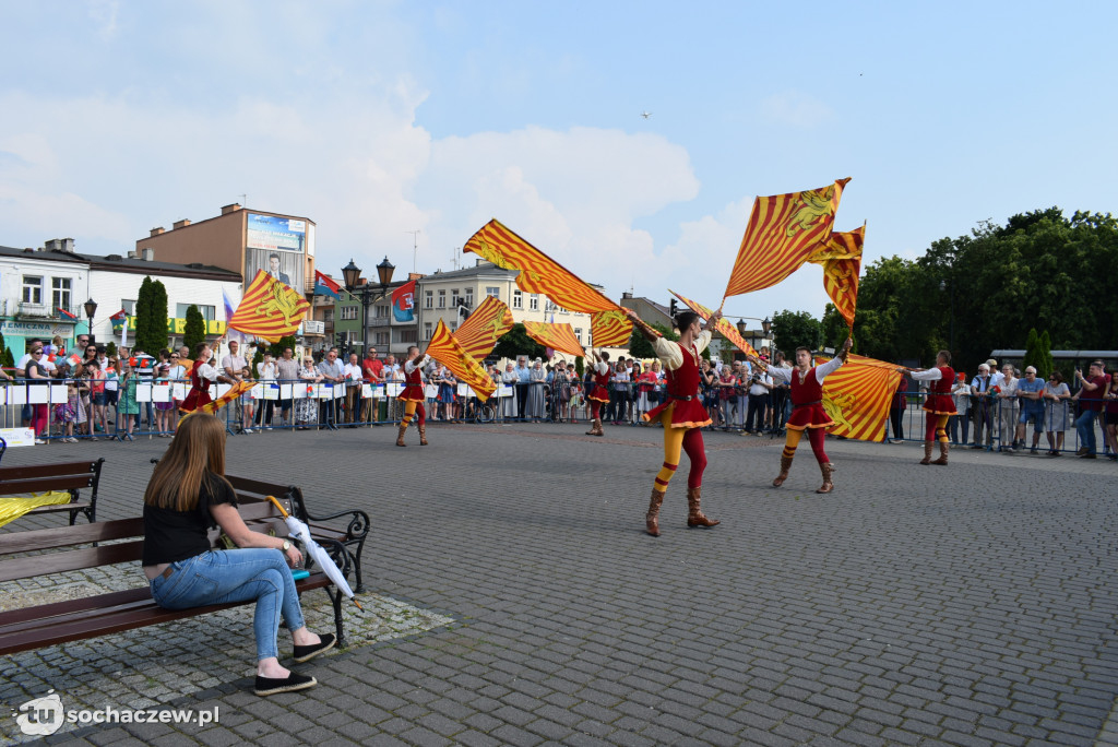 Festiwal Chorągwi na placu