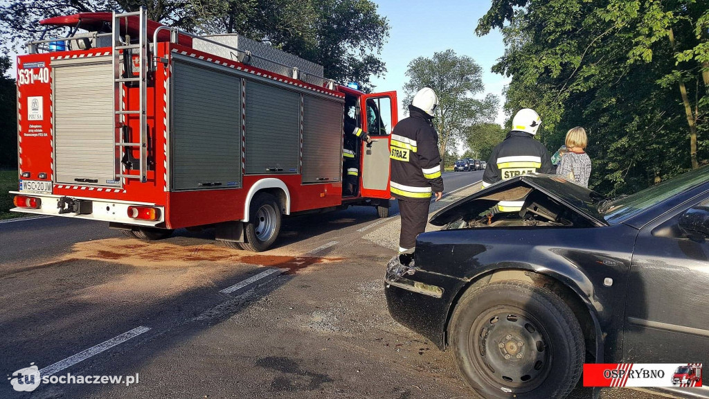 Zderzenie osobówek w Sarnowie