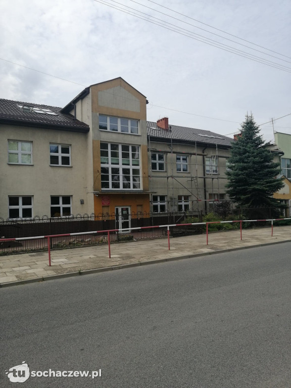Dach na szkole w Rybnie gotowy