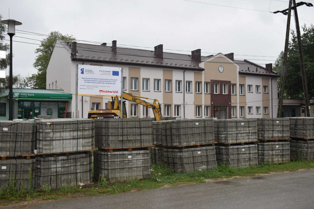 Centrum usług w Brochowie coraz bliżej