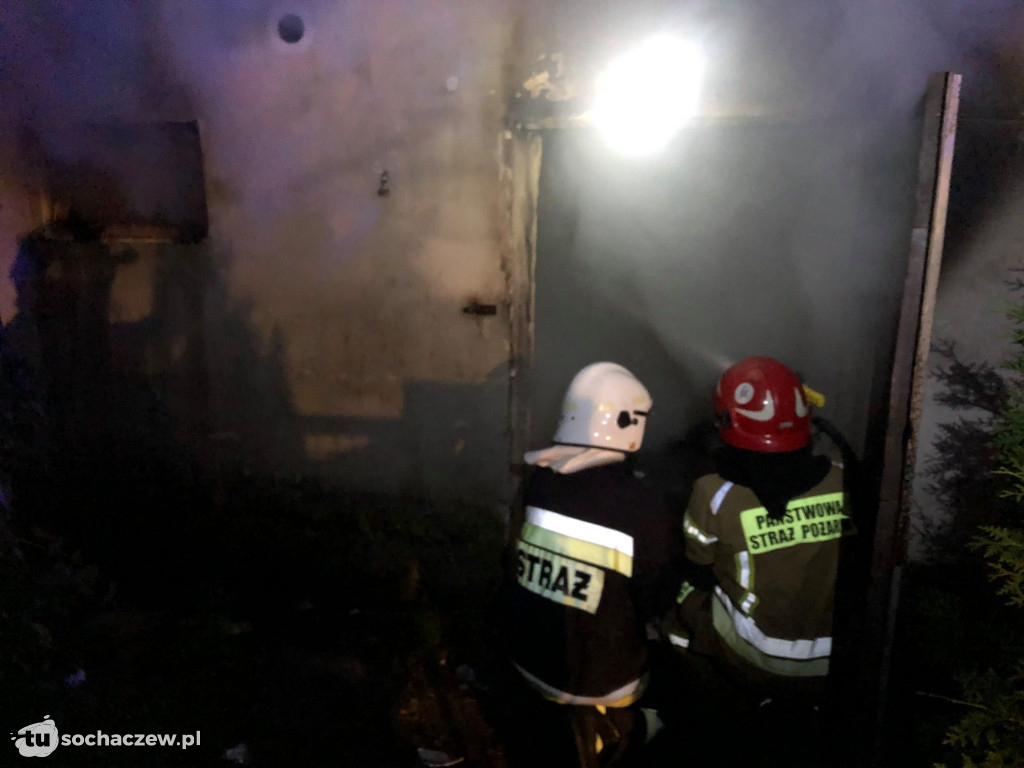 Pożar budynku gospodarczego w Brakach