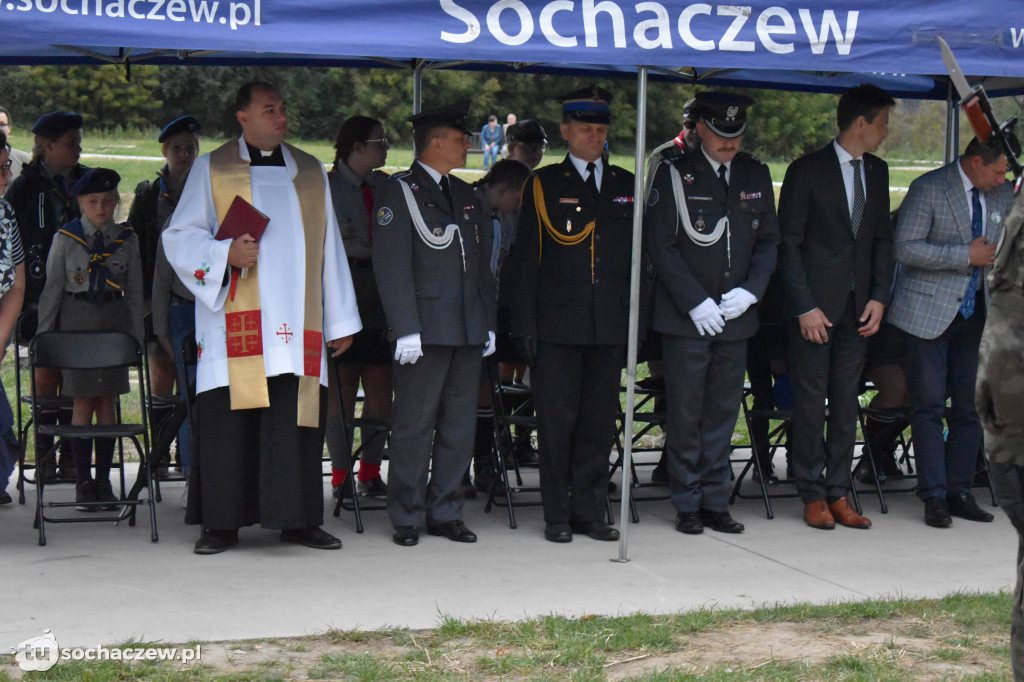 Pomnik nad Bzurą poświęcony