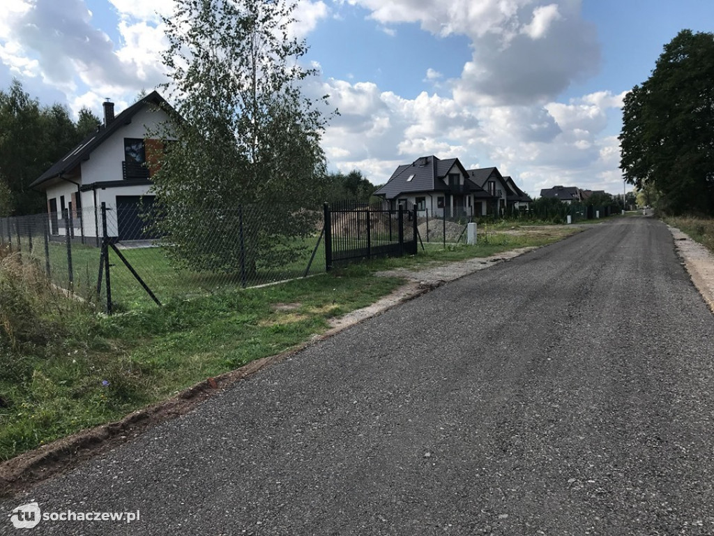 Droga w Karolkowie Szwarockim po remoncie