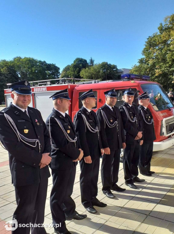OSP Paprotnia przekazuje wóz do Bułgarii