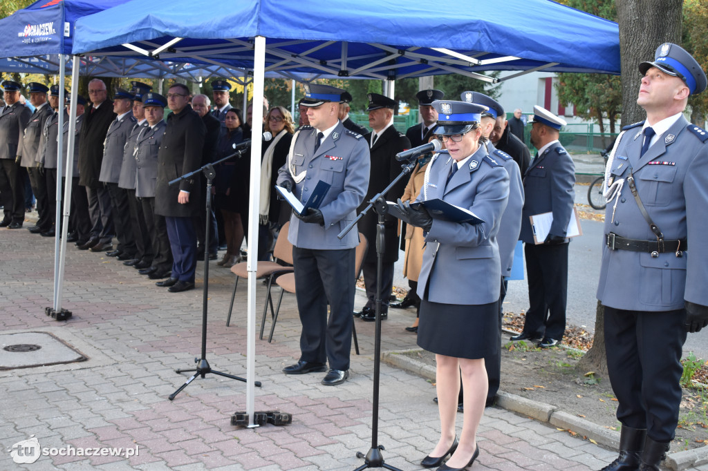 22 nazwiska na tablicy komendy policji w Sochaczewie