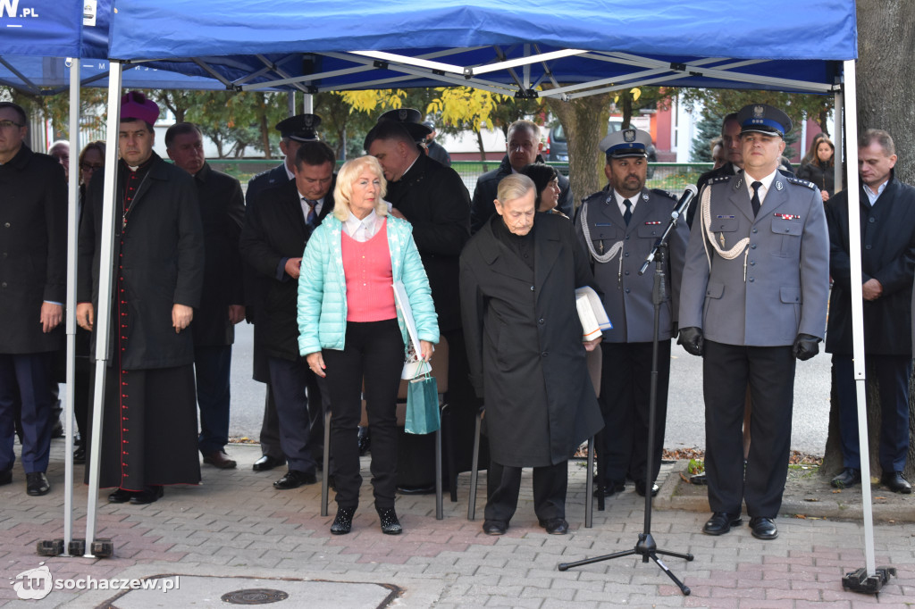 22 nazwiska na tablicy komendy policji w Sochaczewie