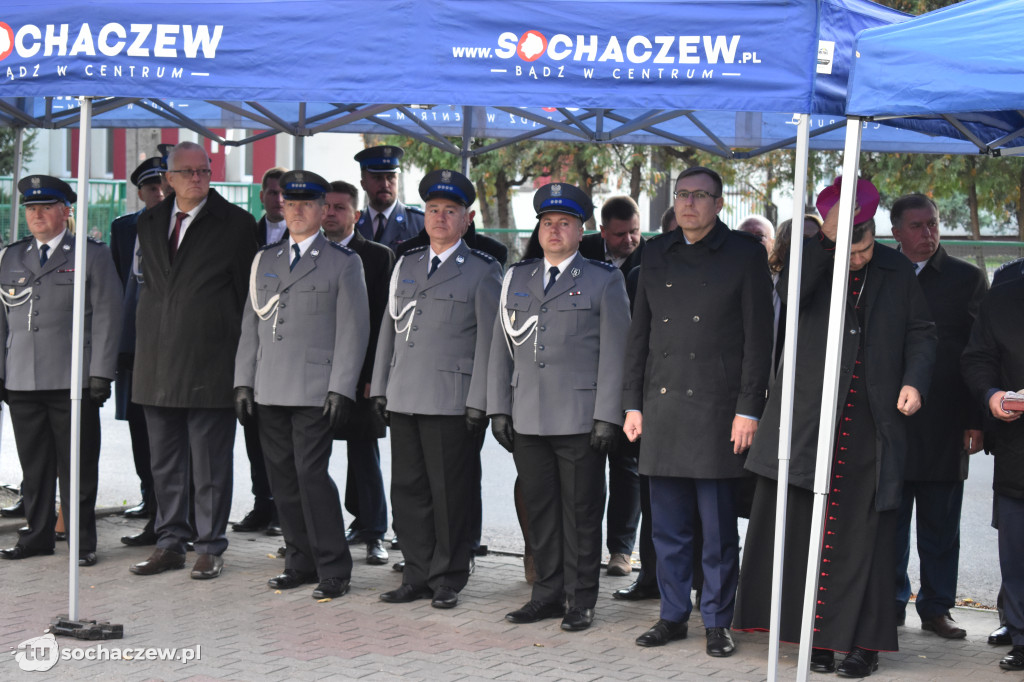 22 nazwiska na tablicy komendy policji w Sochaczewie