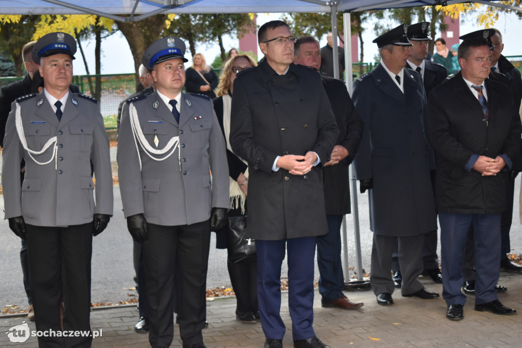 22 nazwiska na tablicy komendy policji w Sochaczewie