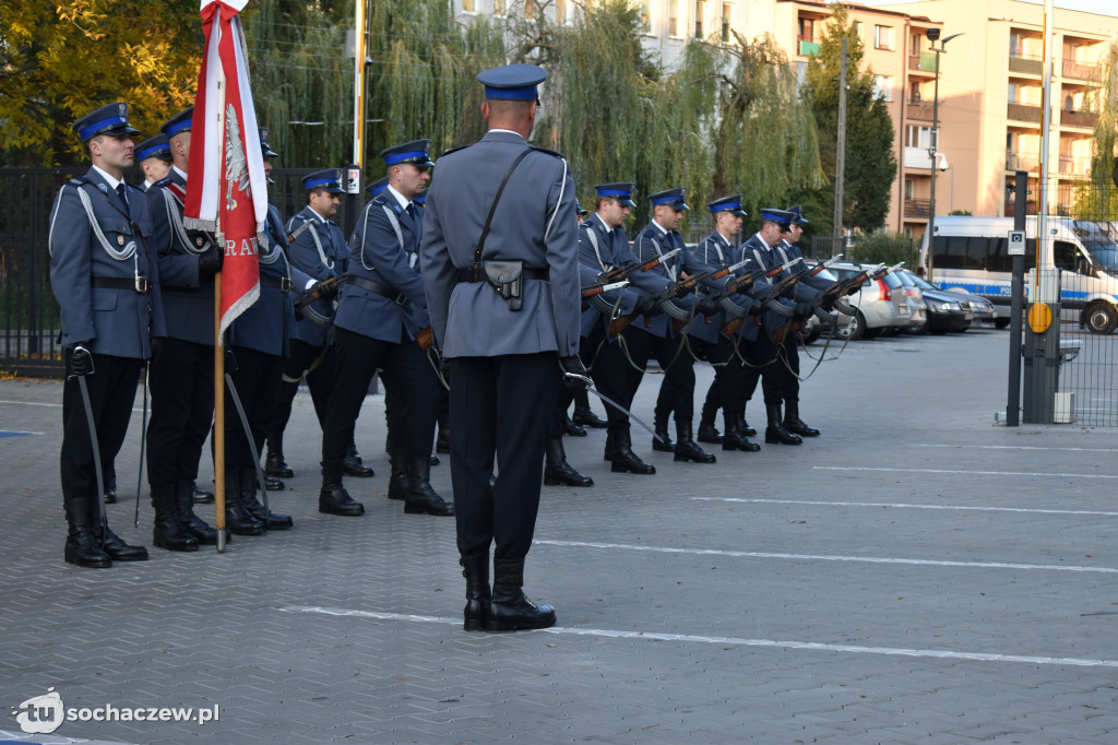 22 nazwiska na tablicy komendy policji w Sochaczewie