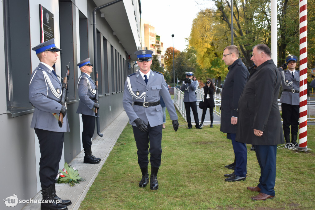 22 nazwiska na tablicy komendy policji w Sochaczewie