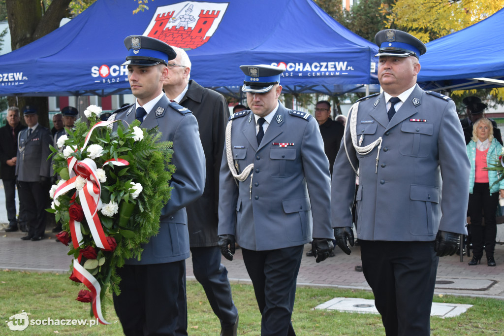 22 nazwiska na tablicy komendy policji w Sochaczewie