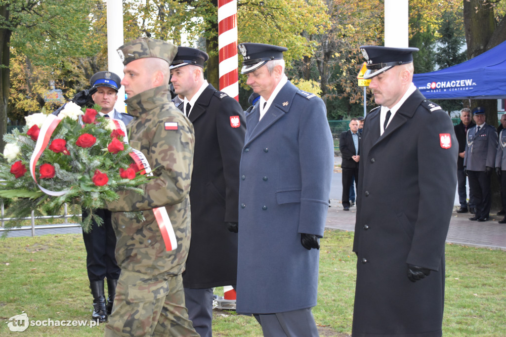 22 nazwiska na tablicy komendy policji w Sochaczewie