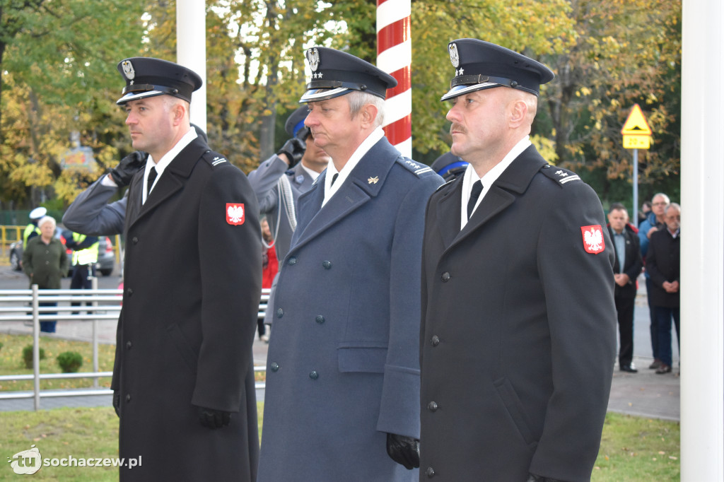 22 nazwiska na tablicy komendy policji w Sochaczewie