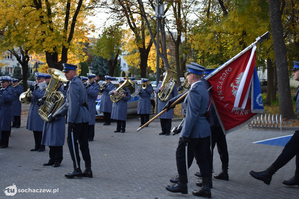 22 nazwiska na tablicy komendy policji w Sochaczewie