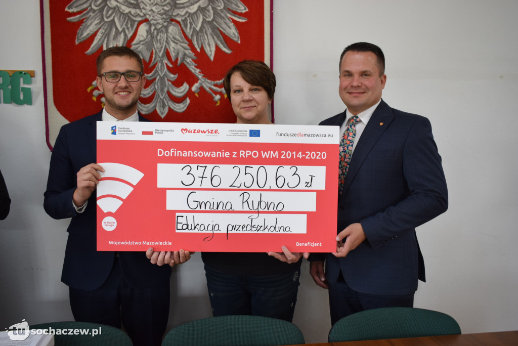 Pieniądze dla przedszkoli w Rybnie i Młodzieszynie