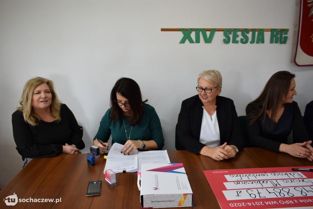 Pieniądze dla przedszkoli w Rybnie i Młodzieszynie