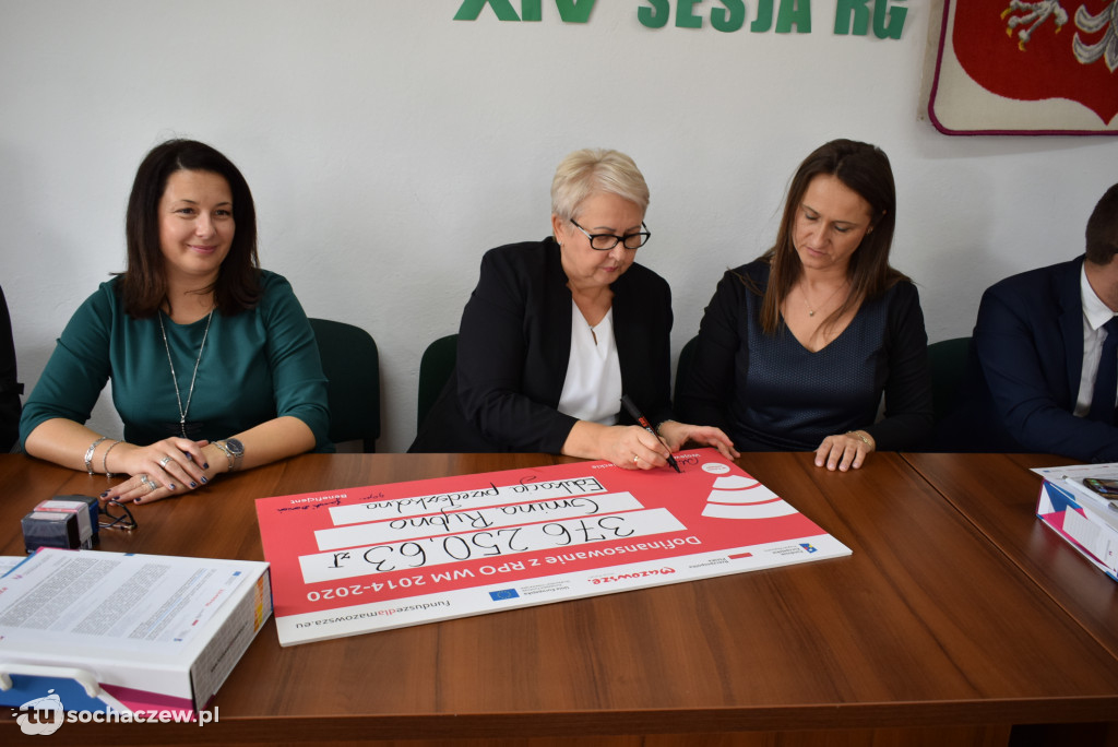 Pieniądze dla przedszkoli w Rybnie i Młodzieszynie