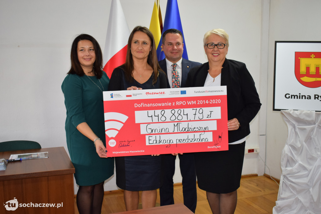 Pieniądze dla przedszkoli w Rybnie i Młodzieszynie