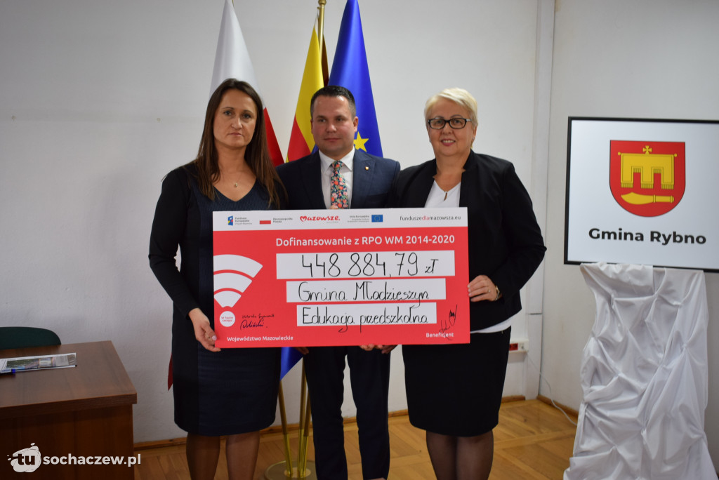 Pieniądze dla przedszkoli w Rybnie i Młodzieszynie