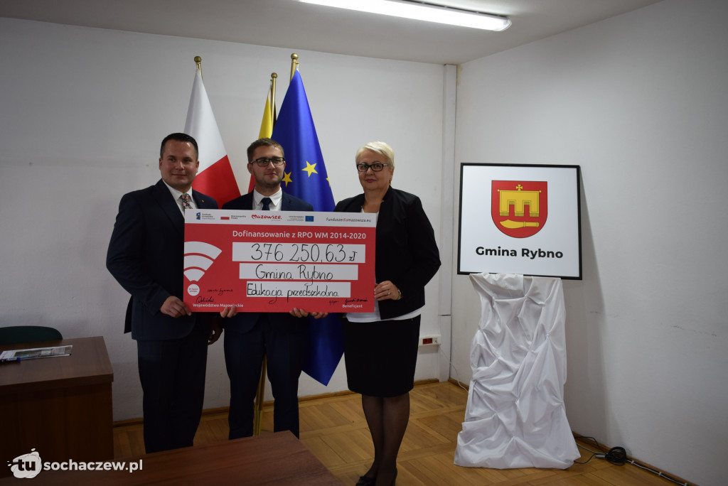 Pieniądze dla przedszkoli w Rybnie i Młodzieszynie