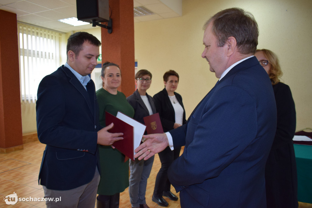 Stypendia starosty rozdane