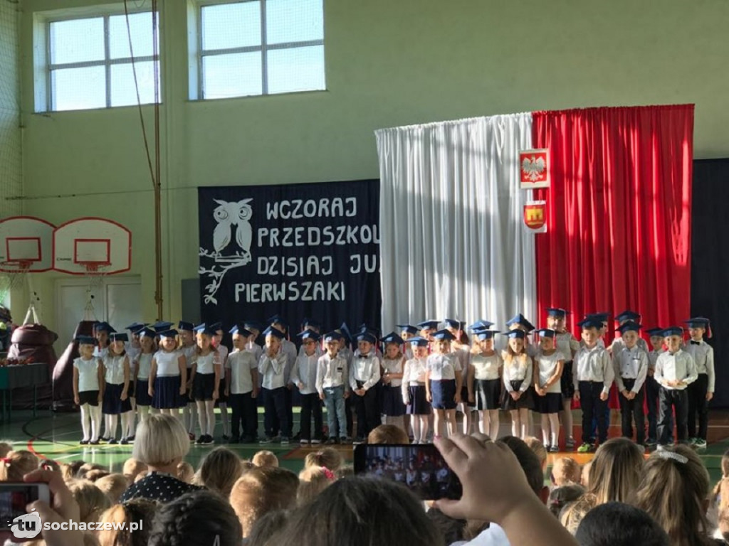 Pasowanie na pierwszoklasistów w Rybnie