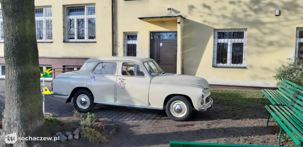 Szkoła w Paprotni dla Mai Kapłon