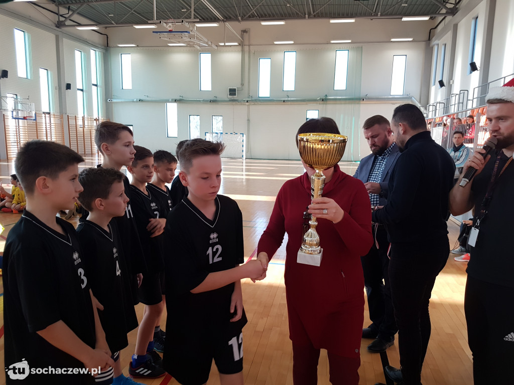 VI Międzywojewódzki Mikołajkowy Turniej Piłki Nożnej o puchar Dyrektora SP nr 4 w Sochaczewie