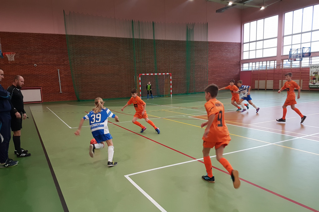 Promyk Nowa Sucha wygrywa Iłów CUP 2019