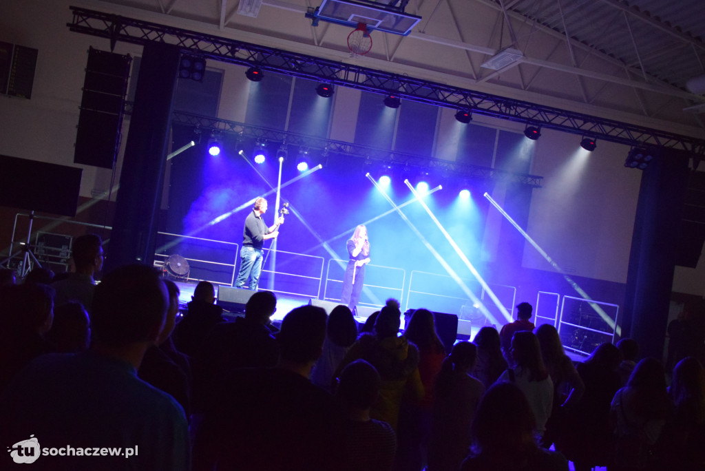 Plejada gwiazd w Teresinie. Koncert dla Mai Kapłon