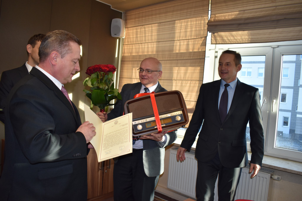 Sekretarz Andrzej Wierzbicki doceniony za 25 lat pracy