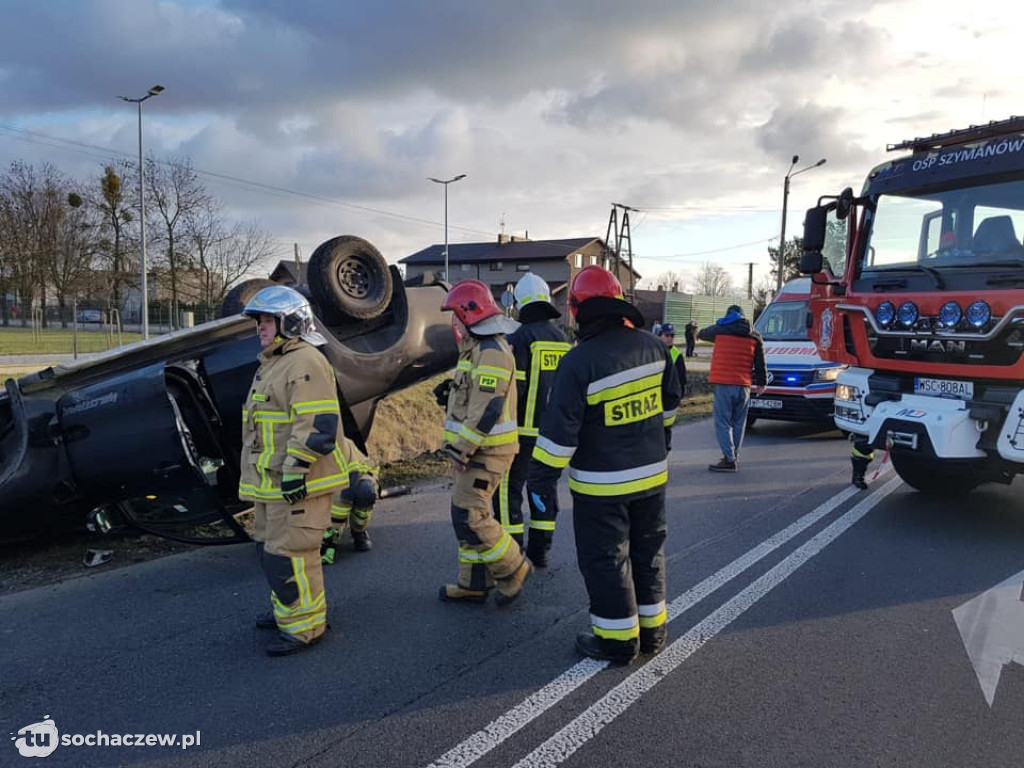 Wypadek na obwodnicy Teresina w Elżbietowie