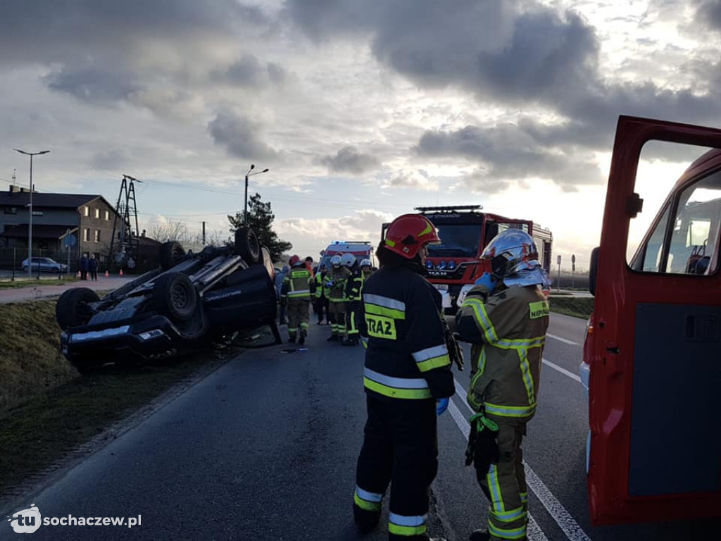 Wypadek na obwodnicy Teresina w Elżbietowie