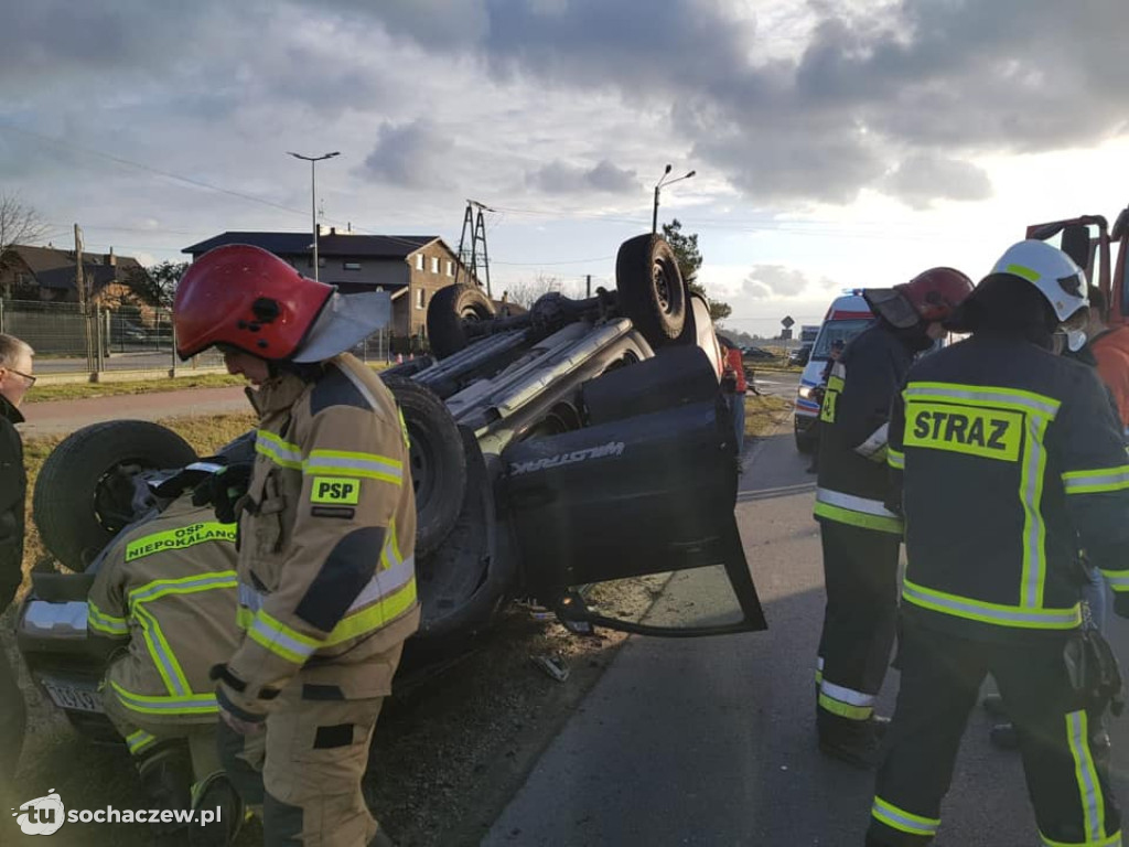 Wypadek na obwodnicy Teresina w Elżbietowie