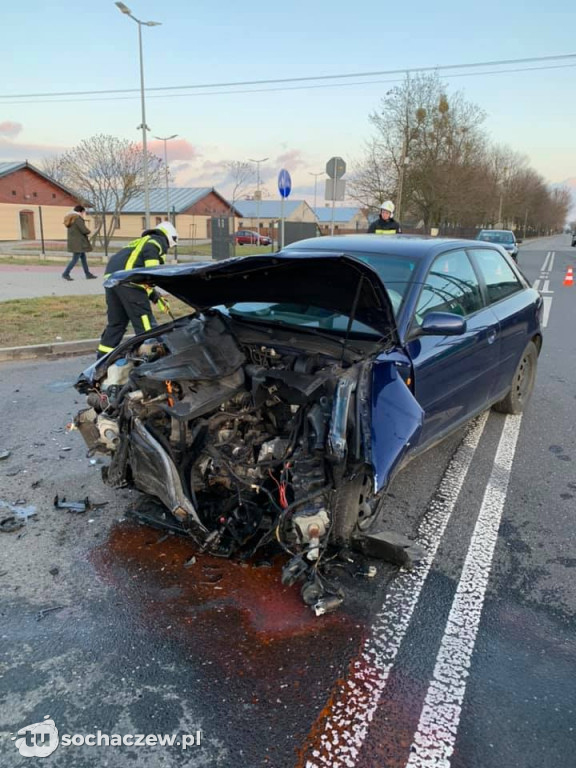 Wypadek na obwodnicy Teresina w Elżbietowie