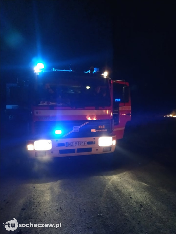 Pożar trawy w Budkach Żelazowskich