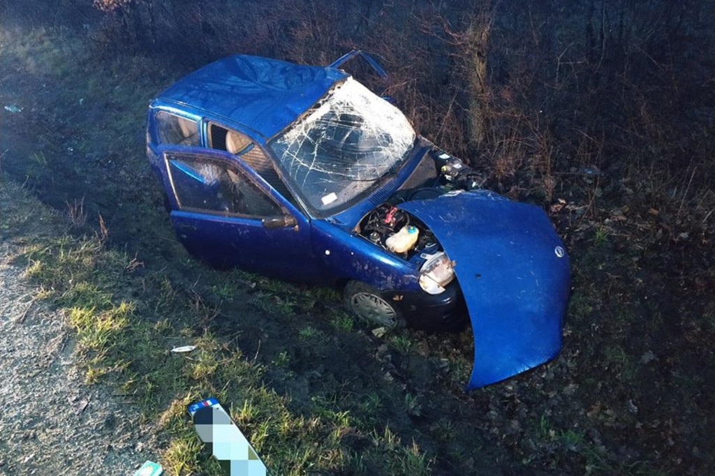 Zderzenie samochodów w Sarnowie. Jedna osoba poszkodowana